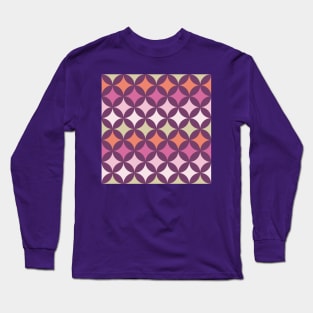 Geometric Pattern: Circle Nested: Orchid Long Sleeve T-Shirt